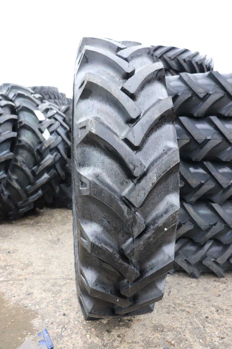 Cauciucuri noi OZKA 14.00-38 10 pliuri anvelope tractor U650