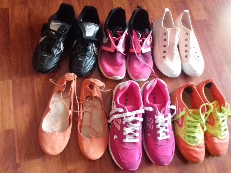 NIKE Adidas / Gheata Fotbal Crampoane NIKE Noi
