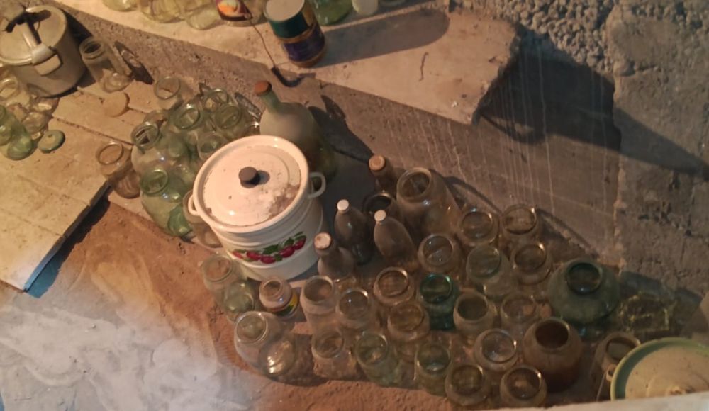 Банки стеклянные продаются