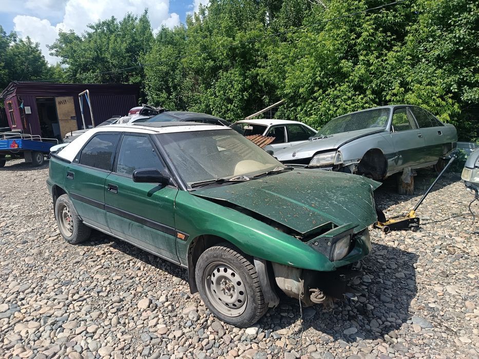 Мазда 323 разбор