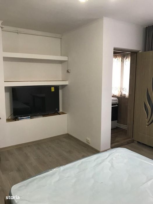 Ofer spre închiriere, garsoniera Mioveni,langa Iulia Zanfirescu