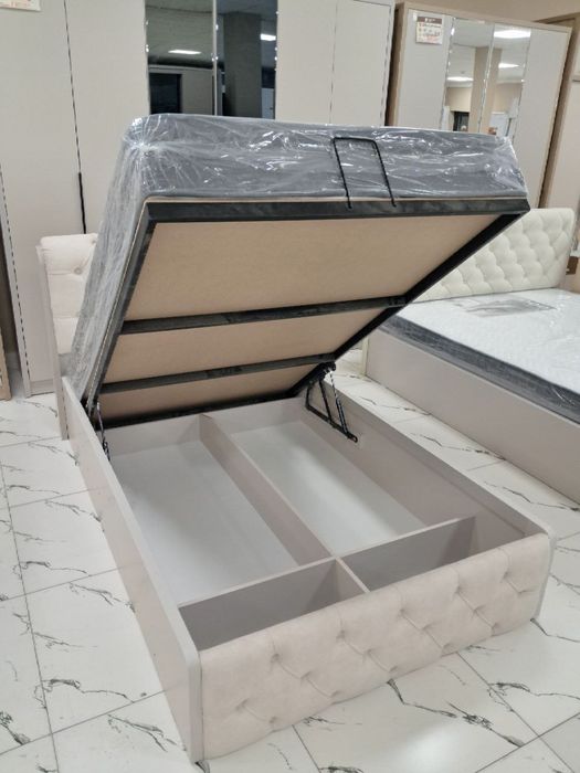 Кроват полуторка