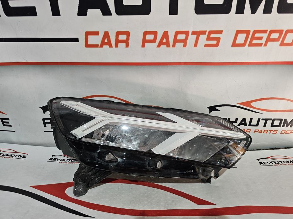 Far dreapta led pe alb Dacia Logan 3 Jogger Sandero dupa 2023
