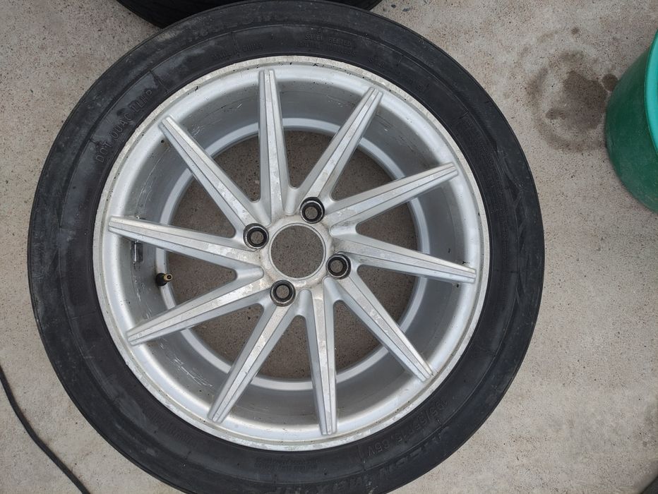 Диск шины автомобильные