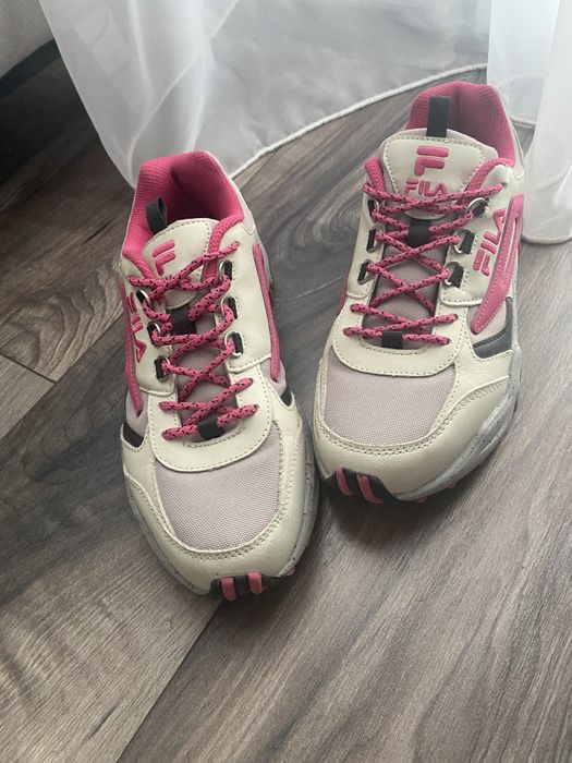 Лот дамски маратонки Fila/Michael Kors