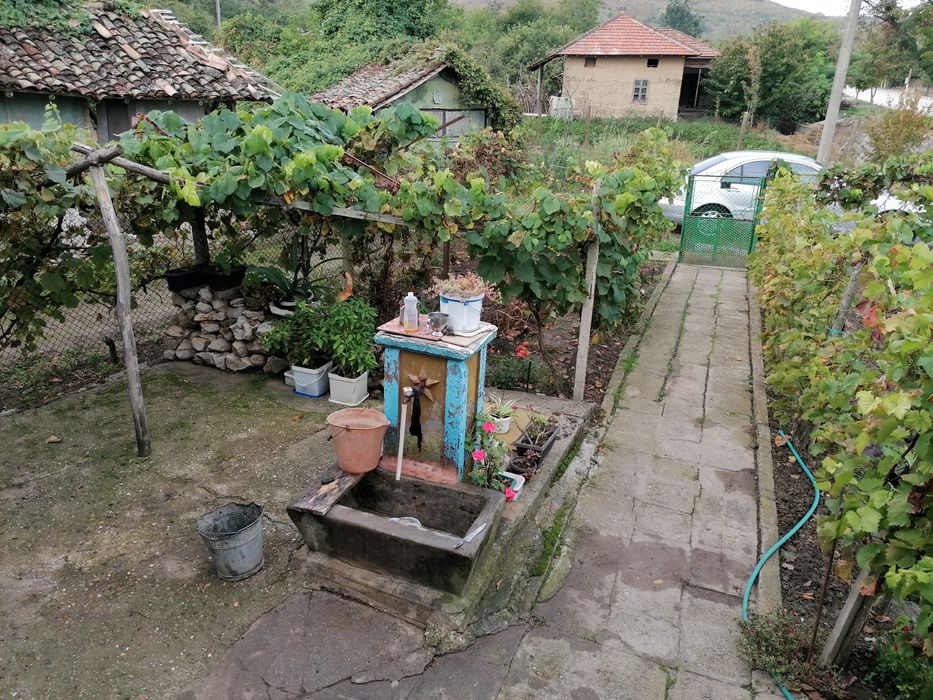 Продава се Къща в Силистра, Изток - 61 кв.м за 100 €/кв.м - Снимка #3