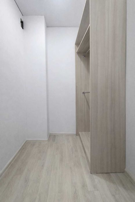 продам 2 комнатную квартиру