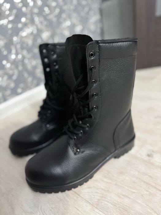 Армейские сапоги