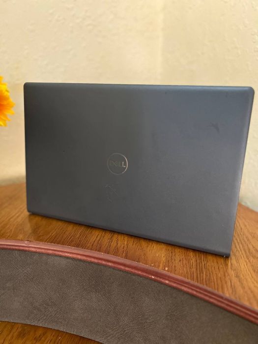 Notebook tez va arzon sotiladi. Shoshiling