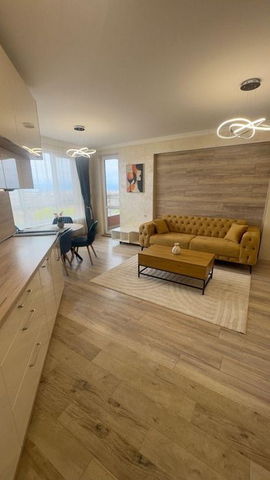 Дава се под наем Двустаен апартамент в София, Младост 4 - 78 кв.м за 746.64 € - Снимка #2