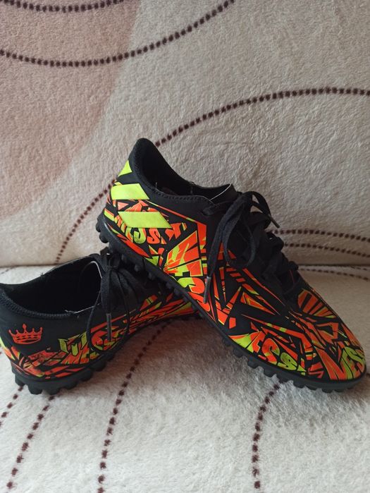 Футболни обувки Adidas