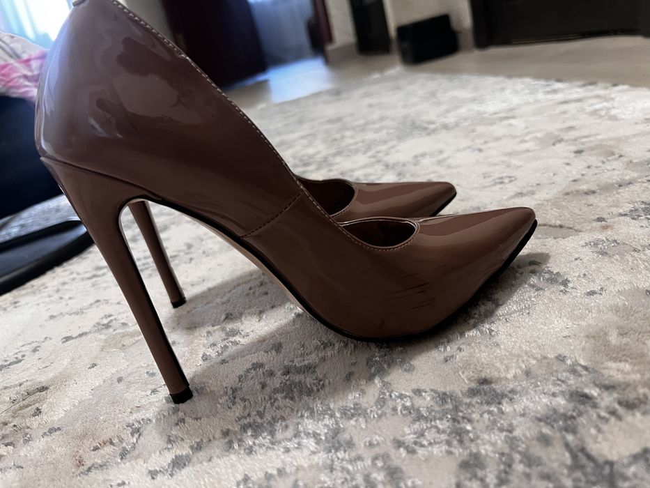 Продам туфли лодочка