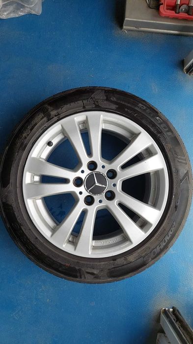 Гуми с джанти 205/55R16 за Mercedes-Benz