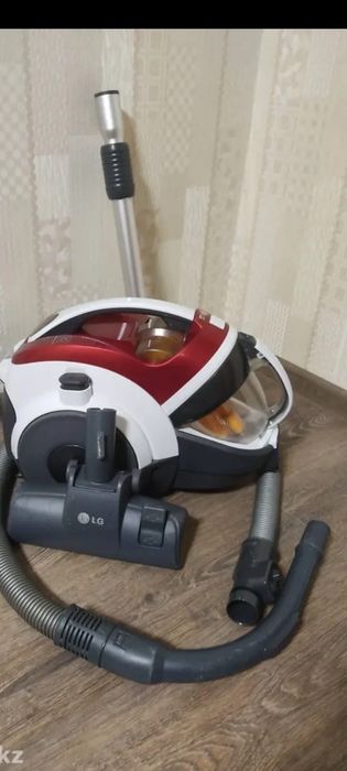 Пылесос LG kompressor