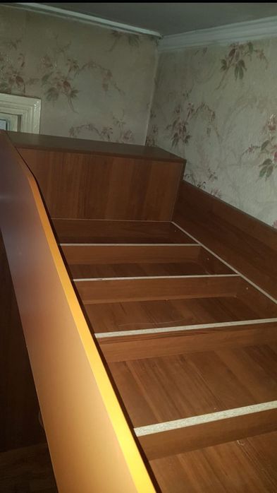 Продам кровать подростковую