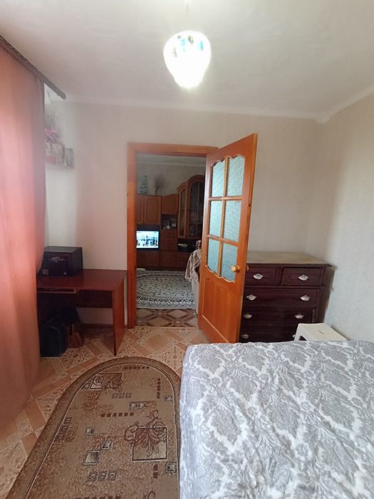Продам 3 - комнатную квартиру