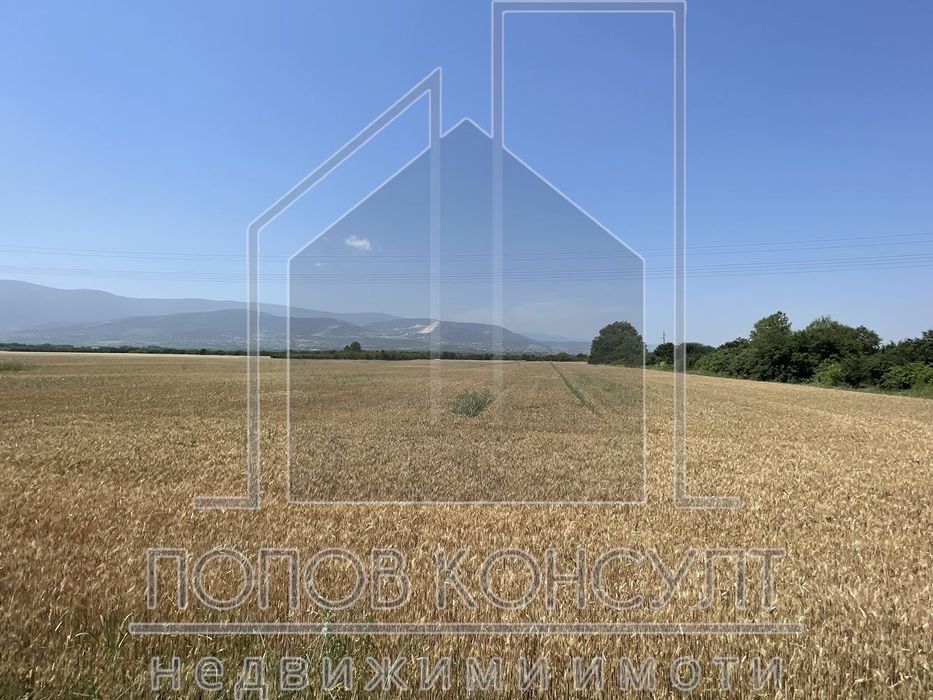 Продава се Парцел в Пловдив, Индустриална зона - Юг - 15750 кв.м за 16 €/кв.м - Снимка #1