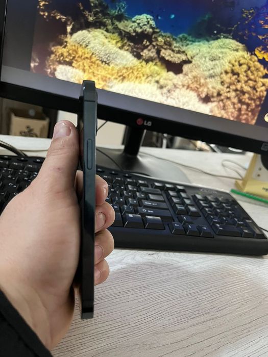 Айфон 12 про 256 гега