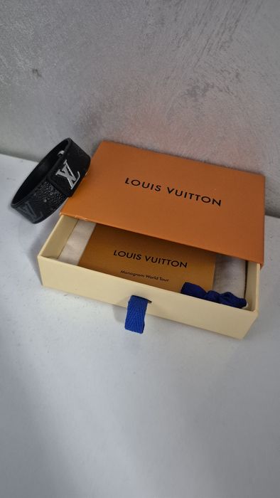 Гривна Louis Vuitton