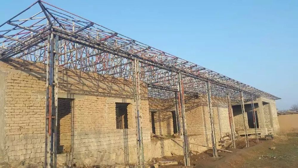 Том Навес Парник барчаси бизда