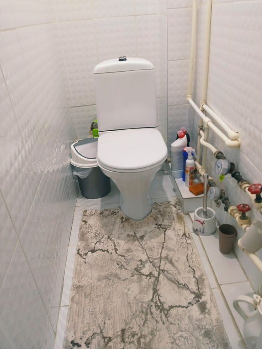 Продам 2 ком квартиру на 1 этаже