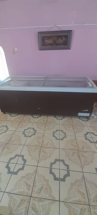 Морозильник , большой