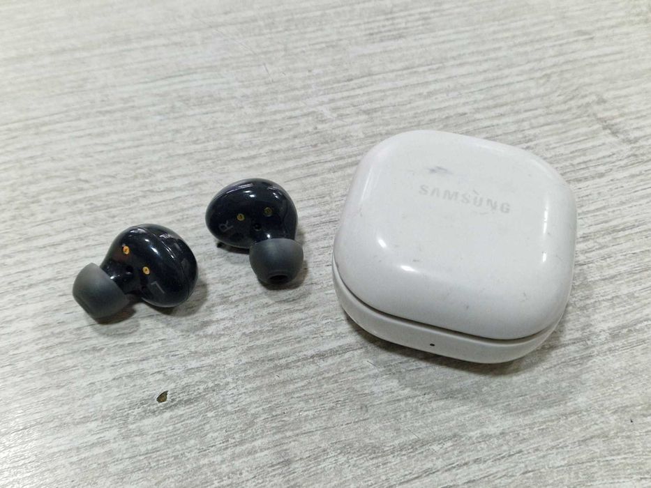 Samsung Galaxy Buds2 (SM-R177)