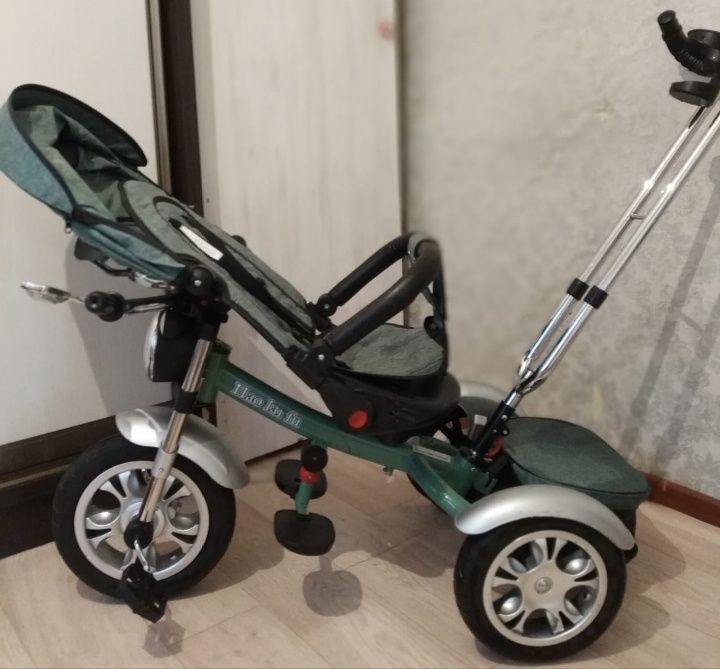 Продам Детский Трёх Колесный Велосипед Коляска.