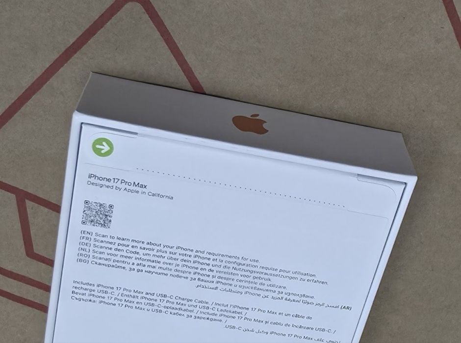 ЗАПЕЧАТАН 256GB iPhone 17 Pro MAX A1 Гаранция 2028 Cosmic Orange