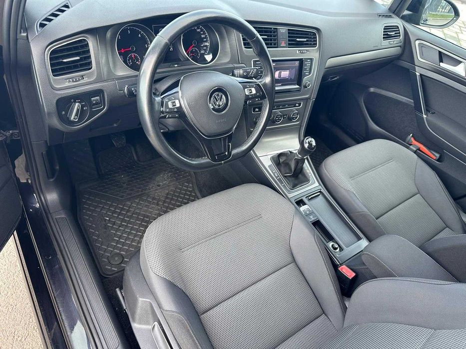 Volkswagen Golf 7 Comfortline Bluemotion 2014 1,6 tdi 110cp Euro 5