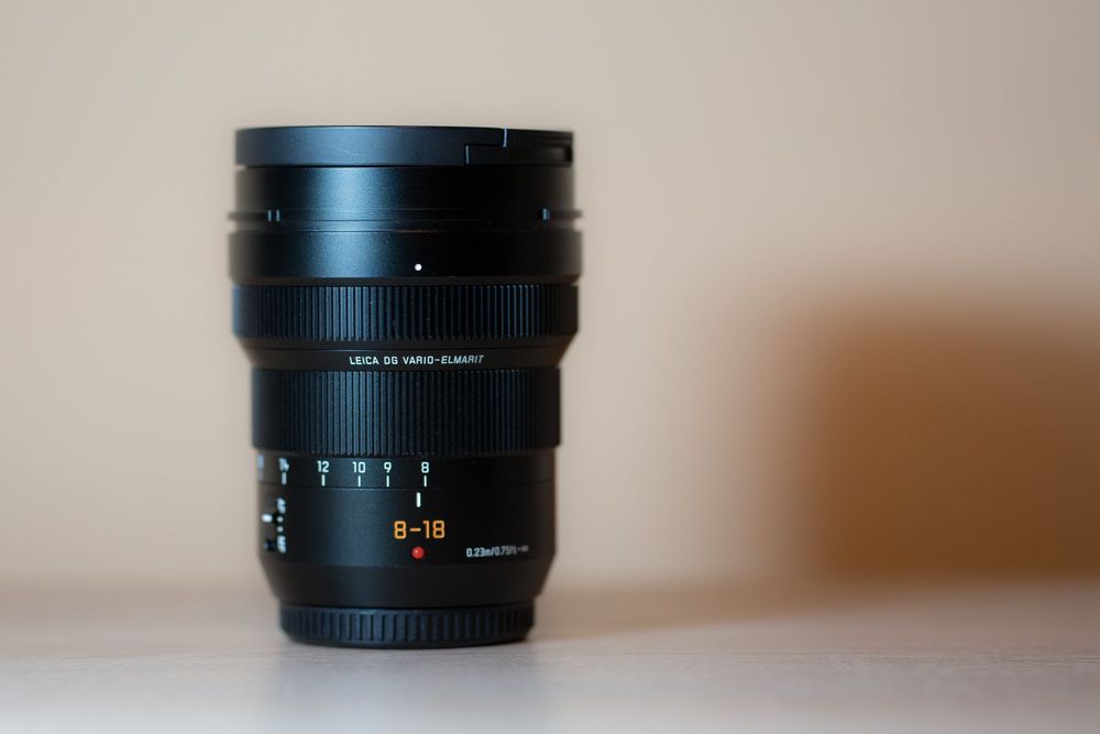 Obiectiv Panasonic Leica 8-18mm f/2.8-4.0 (MFT) - Stare Perfectă