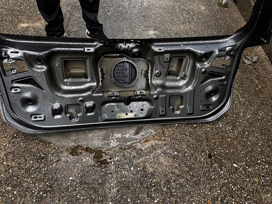 Hayon vw passat b7.break.