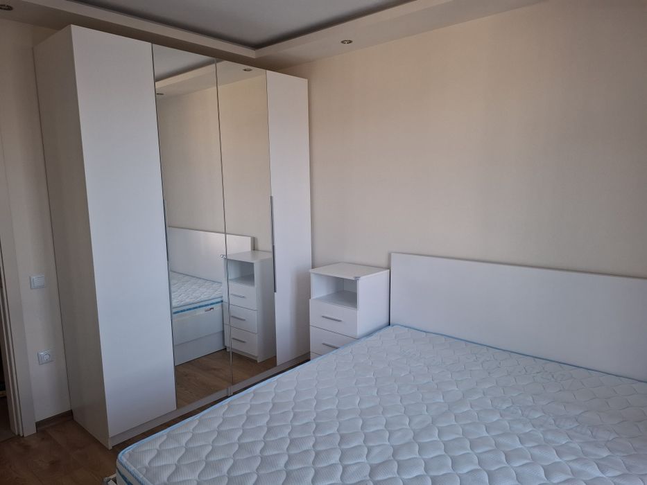 Дава се под наем Тристаен апартамент в Казанлък - 80 кв.м за 398.82 € - Снимка #6