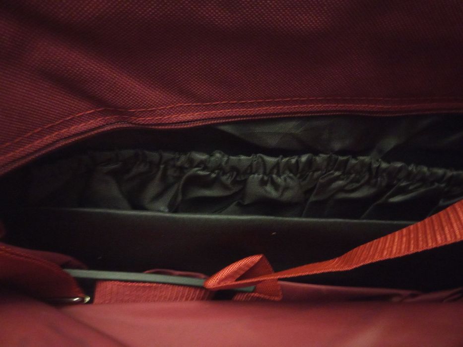 Geanta Oriflame visinie