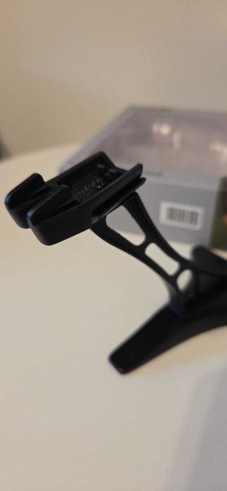 Display stand diecast (metalic) pt. avion F-18 scara 1:72 negru Herpa