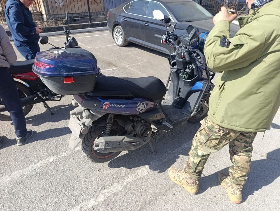 Продам скутер танк на учёте