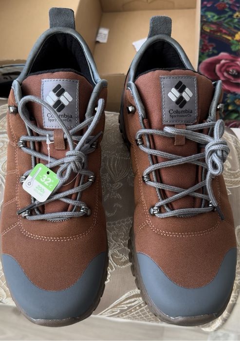 Продам зимние кроссовки!