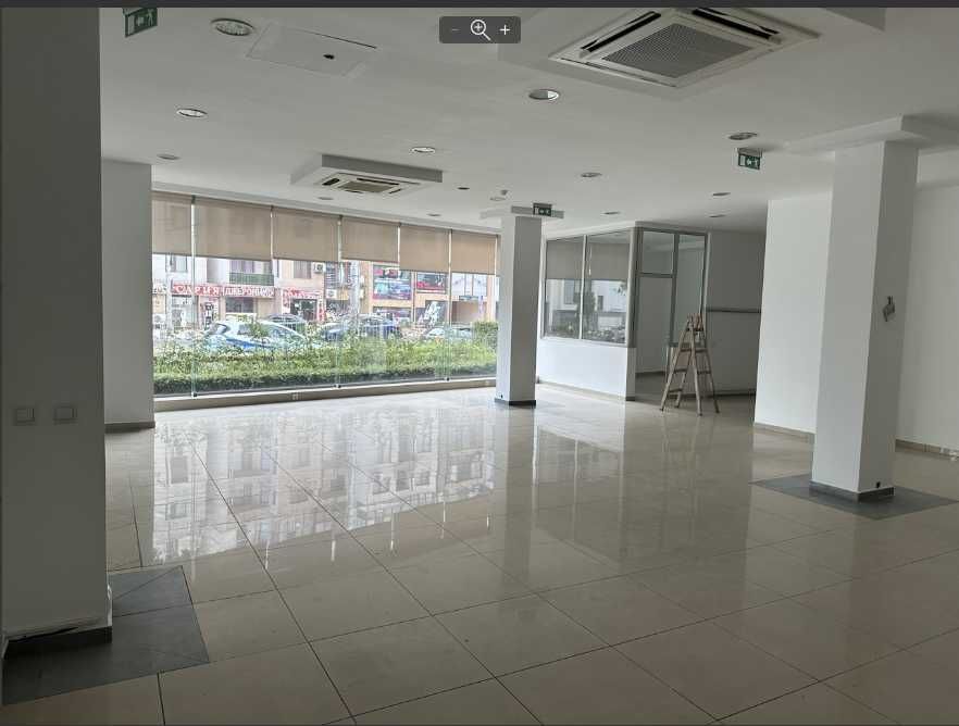 Дава се под наем Магазин в Варна, Гранд Мол Варна - 210 кв.м за 3780 € - Снимка #1