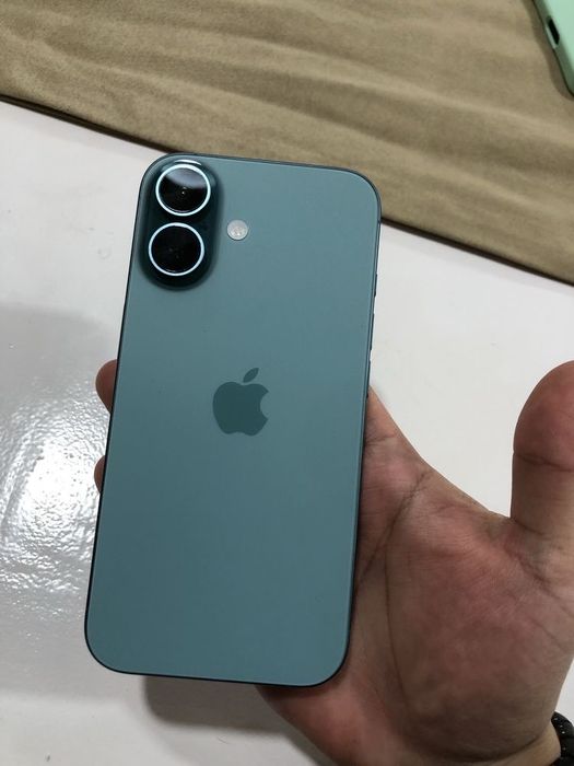 iPhone 16 128gb 100%