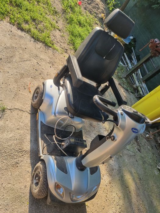Vad scuter persoane cu dezabilitati Invacare Orion