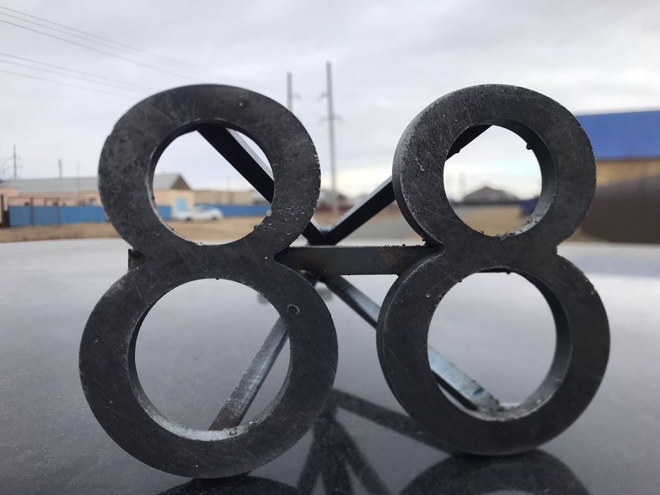 Тавро таңба клеймо