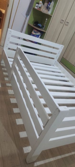 Детская кровать  белый