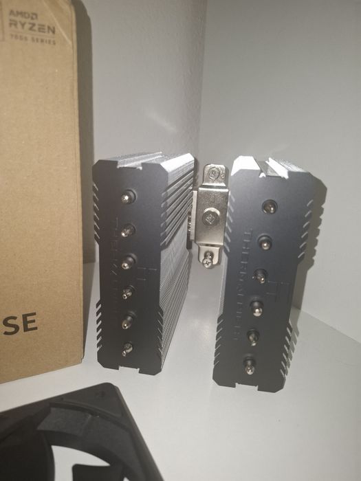 Răcitor CPU Thermalright Peerless Assassin 120 SE - Nou, Sigilat
