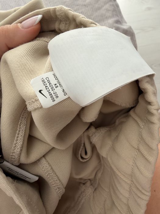 Дамски екип Nike tech fleece