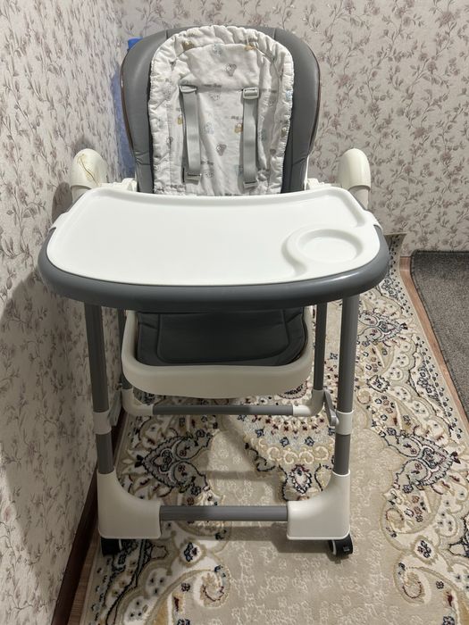 Продам детский стульчик для кормления