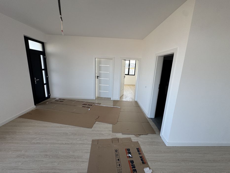 Duplex zona Paleu 0721/518000