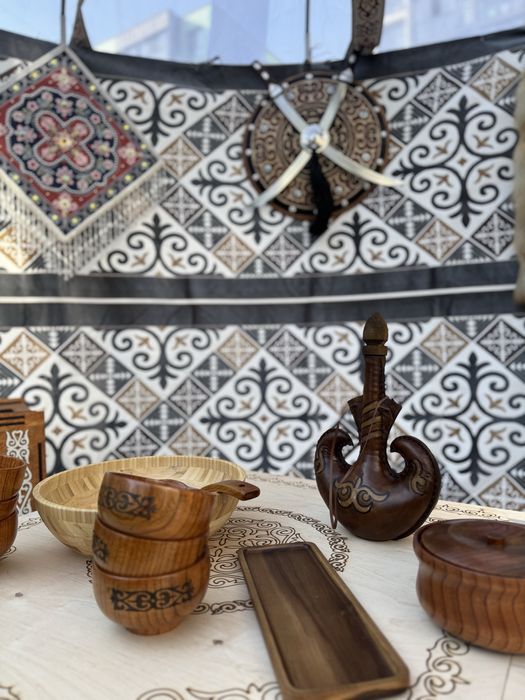 полуюрта / жарты киіз үй