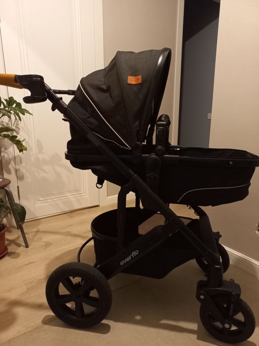 Коляска детская весна- осень