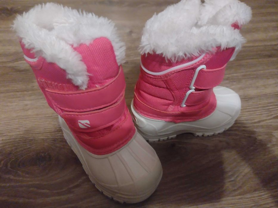 Детски ботушки и боти