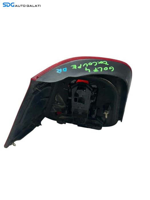Stop Lampa Tripla Dreapta Volkswagen Golf 4 1998 - 2005 Cod 1J6945112S [L6886]